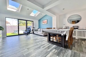 Photo 20- click for photo gallery